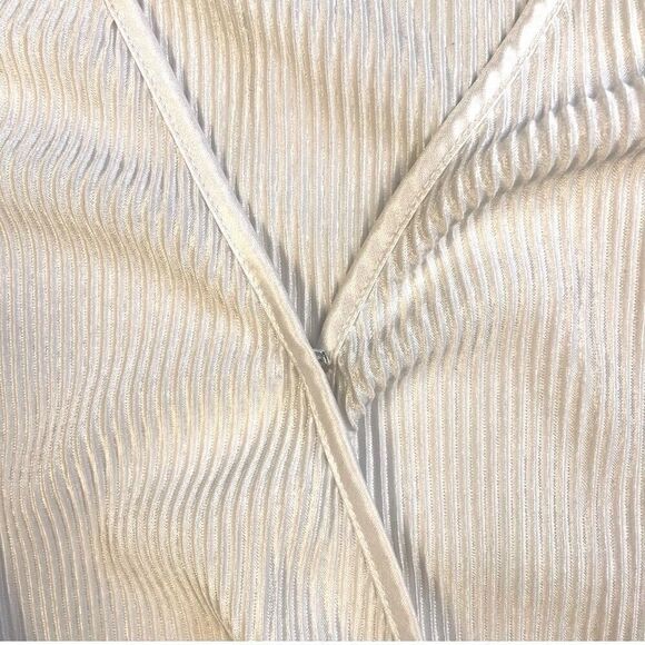 WAYF Puff-Sleeve Bodysuit Sz M - Picture 10 of 12
